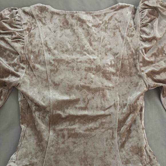 Flying Tomato Beige Champagne Crushed Velvet Top - Picture 6 of 9